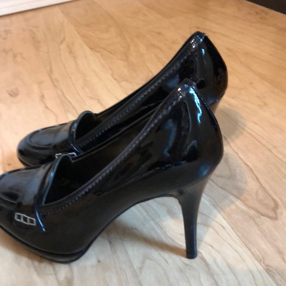 Black heels